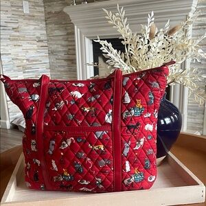 Vera Bradley Small Trimmed Vera Tote Bag - Holiday Cats Pattern
